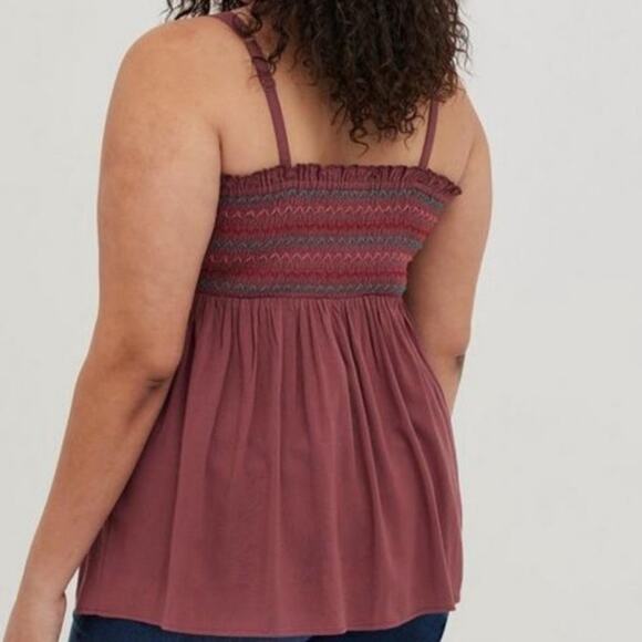 Torrid Smocked Babydoll Tank in Dusty Red size 0 - Picture 2 of 8